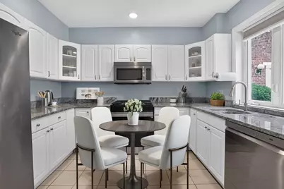 30 Cameron Street #7, Brookline, MA 02445 - Photo 6