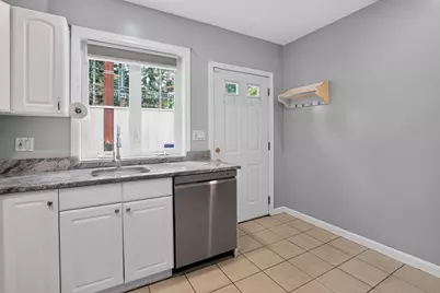 30 Cameron Street #7, Brookline, MA 02445 - Photo 8