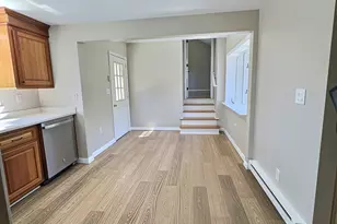 14 Milford St, Plymouth, MA 02360 - Photo 10