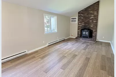 14 Milford St, Plymouth, MA 02360 - Photo 18
