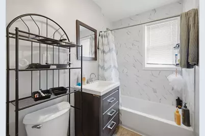 20 Riverside Sq, Boston, MA 02136 - Photo 14