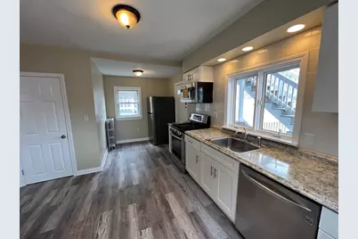 100 Walnut Street #1, Everett, MA 02149 - Photo 2
