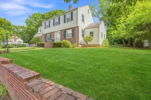 49 Parkside Cir, Braintree, MA 02184 - Photo 2