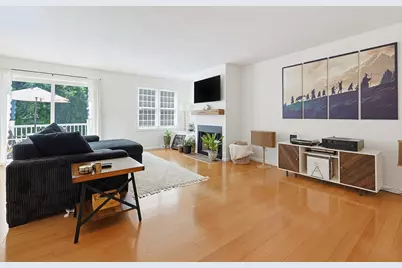 212 Laurelwood Dr #212, Hopedale, MA 01747 - Photo 16