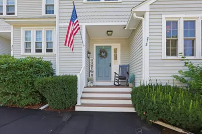 212 Laurelwood Dr #212, Hopedale, MA 01747 - Photo 2