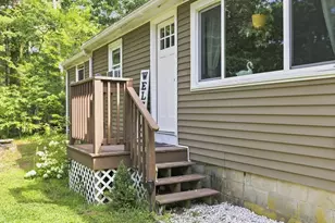 40 Lake Shore Dr, Middleborough, MA 02346 - Photo 2
