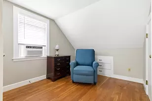 49 Edgeworth St, Weymouth, MA 02189 - Photo 18