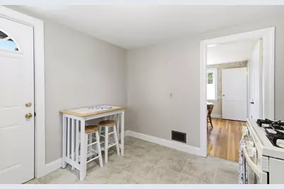 49 Edgeworth St, Weymouth, MA 02189 - Photo 10