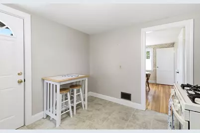 49 Edgeworth St, Weymouth, MA 02189 - Photo 10