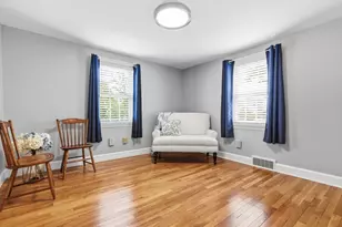 49 Edgeworth St, Weymouth, MA 02189 - Photo 6