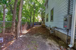 112 Dewolf St, New Bedford, MA 02740 - Photo 24