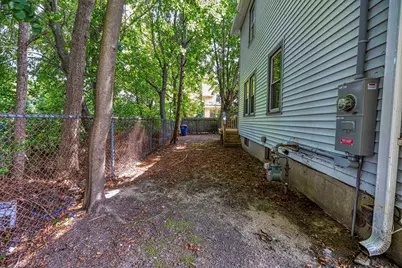 112 Dewolf St, New Bedford, MA 02740 - Photo 24