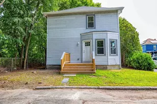 112 Dewolf St, New Bedford, MA 02740 - Photo 2