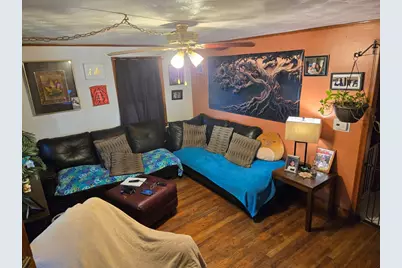 18 Notre Dame St, Springfield, MA 01104 - Photo 2