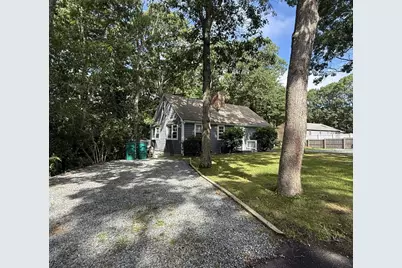 297 Strawberry Hill Rd, Barnstable, MA 02632 - Photo 1