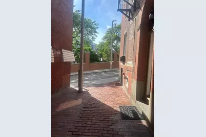 6 Cleveland #3, Boston, MA 02113 - Photo 18