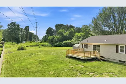 15 Peterson Cir, Agawam, MA 01030 - Photo 32