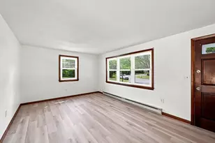 15 Peterson Cir, Agawam, MA 01030 - Photo 10