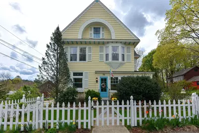 24 Main St, Upton, MA 01568 - Photo 32