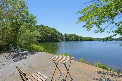 24 S Bulfinch St #201, North Attleboro, MA 02760 - Photo 34