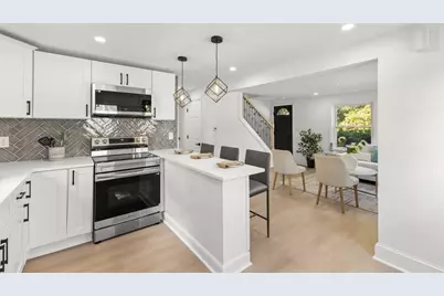 26 Lamb St, Attleboro, MA 02703 - Photo 6