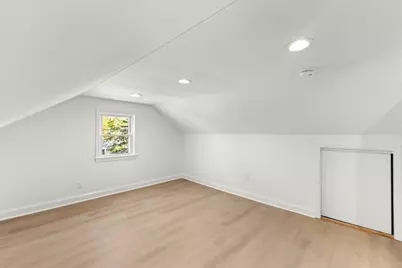 26 Lamb St, Attleboro, MA 02703 - Photo 22