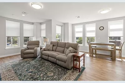642 Main St #301, Wakefield, MA 01880 - Photo 4