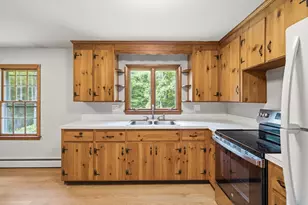 292 Anawan St, Rehoboth, MA 02769 - Photo 10