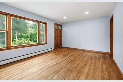 292 Anawan St, Rehoboth, MA 02769 - Photo 6