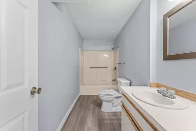100 Cass Ave #A6, Dracut, MA 01826 - Photo 16