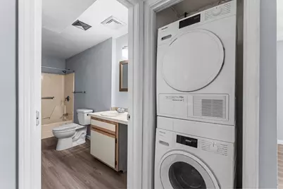 100 Cass Ave #A6, Dracut, MA 01826 - Photo 14