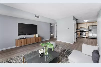 100 Cass Ave #A6, Dracut, MA 01826 - Photo 2