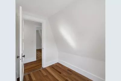 8 Lake St, Natick, MA 01760 - Photo 32