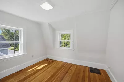 8 Lake St, Natick, MA 01760 - Photo 16