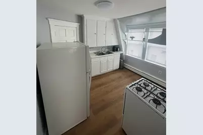 21 Harbor #4, Salem, MA 01970 - Photo 2