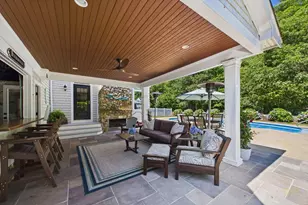 8 Park Pl, Mattapoisett, MA 02739 - Photo 34