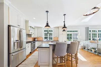 8 Park Place, Mattapoisett, MA 02739 - Photo 10