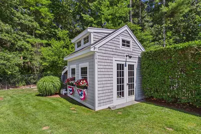 8 Park Place, Mattapoisett, MA 02739 - Photo 22