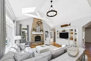 8 Park Pl, Mattapoisett, MA 02739 - Photo 16