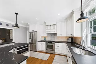 8 Park Pl, Mattapoisett, MA 02739 - Photo 12