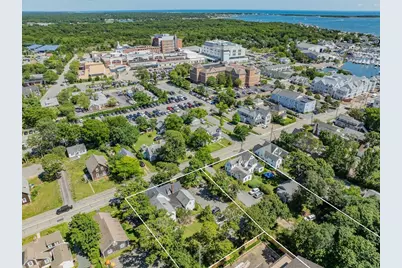 53 School St, Barnstable, MA 02601 - Photo 4