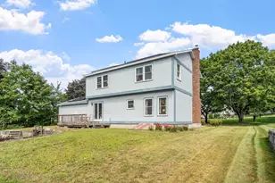 42 Pierce Farm Rd, Fitchburg, MA 01420 - Photo 4