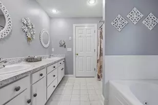 21 Olde Taverne Ln, Amesbury, MA 01913 - Photo 22