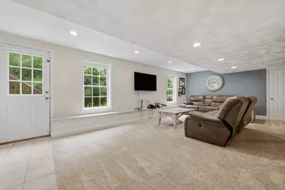 21 Olde Taverne Ln, Amesbury, MA 01913 - Photo 36