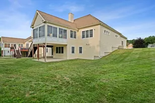 894 Liberty St, Braintree, MA 02184 - Photo 32