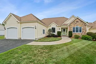 894 Liberty St, Braintree, MA 02184 - Photo 2