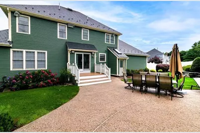 46 Hunt Dr, Stoughton, MA 02072 - Photo 4