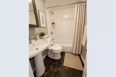 61 Phillips St #3, Boston, MA 02114 - Photo 12