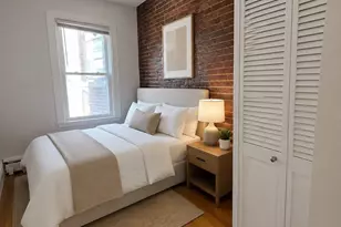 61 Phillips St, Boston, MA 02114 - Photo 8