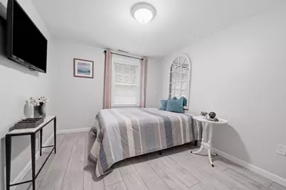 10 Oliver Street #B, Haverhill, MA 01832 - Photo 16
